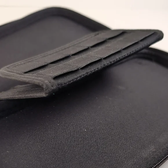 Pikachu Nintendo Switch Case - Picture 5 of 6